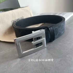 Новейшая модель от Gucci, выполненная из черной ткани GG Supreme 