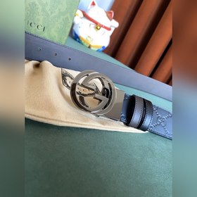 GUCCI Двусторонняя поясная сумка GUCCI 3,7, одна сторона из кожи 