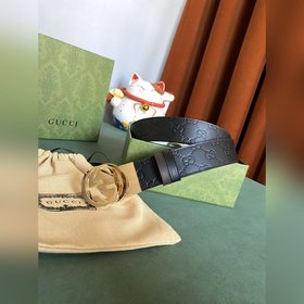 GUCCI Двусторонний пояс шириной 3,7 см, одна сторона из кожи Gucc