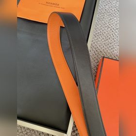 Двусторонний пояс Hermès Box/Togo из телячьей кожи с палевой пряж