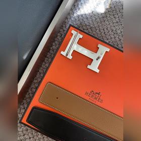 Двусторонний пояс Hermès Box/Togo из телячьей кожи с палевой пряж