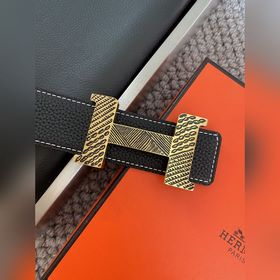 Двусторонний пояс Hermès Box/Togo из телячьей кожи с палевой пряж