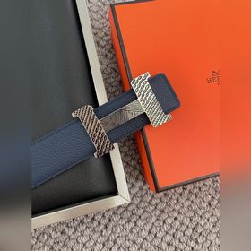 Двусторонний пояс Hermès Box/Togo из телячьей кожи с палладиевой 