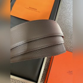 Двусторонний пояс Hermès Box/Togo из телячьей кожи с палевой пряж