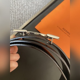 Двусторонний пояс Hermès Box/Togo из телячьей кожи с палевой пряж