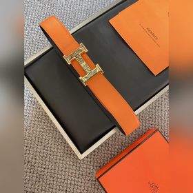 Двусторонний пояс Hermès Box/Togo из телячьей кожи с палевой пряж