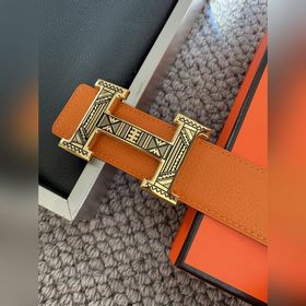 Двусторонний пояс Hermès Box/Togo из телячьей кожи с палевой пряж