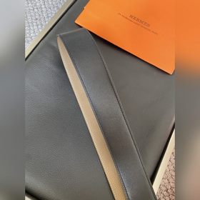 Двусторонний пояс Hermès Box/Togo из телячьей кожи с палевой пряж