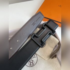 Официальный сайт и официальный магазин Hermès. Импортная двусторо