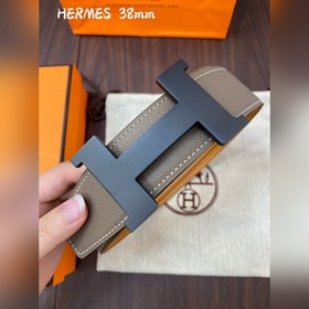 Hermes-38MM, аналогичный модели Hermes, изготовлен из двухсторонн