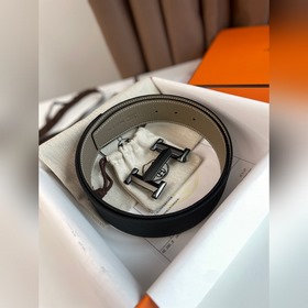 Hermes-38MM, аналогичный модели Hermes, изготовлен из кожи теленк