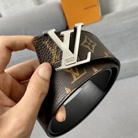 Louis Vuitton Lv и Supreme представляют совместную коллекцию. Ори
