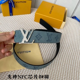 Новая модель! Двусторонняя сумка LV Shape из кожи тельца с тиснен