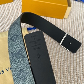 Новая модель! Двусторонняя сумка LV Shape из кожи тельца с тиснен