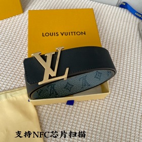 Новая модель! Двусторонняя сумка LV Shape из кожи тельца с тиснен