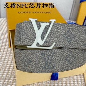 Новая модель! Двусторонняя сумка LV Shape из кожи тельца с тиснен