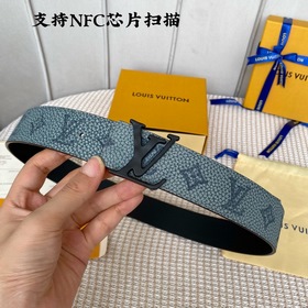 Новая модель! Двусторонняя сумка LV Shape из кожи тельца с тиснен