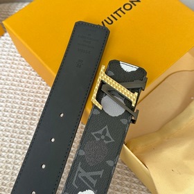 Новинка от Donkey SS2023 NxYKIVInitiales из коллаборационной сери