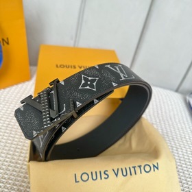 Новинка от Donkey SS2023 NxYKIVInitiales из коллаборационной сери
