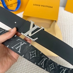 Новинка от Donkey SS2023 NxYKIVInitiales из коллаборационной сери