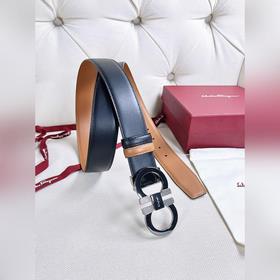 Salvatore Ferragamo, кожа первого слоя, металлическая фурнитура G