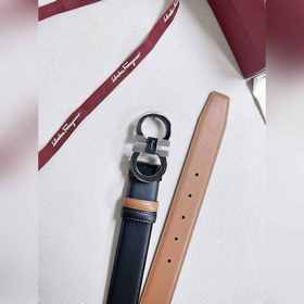 Salvatore Ferragamo, кожа первого слоя, металлическая фурнитура G