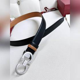 Salvatore Ferragamo, кожа первого слоя, металлическая застежка Ga