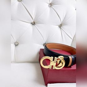 Salvatore Ferragamo, кожа первого слоя, металлическая фурнитура G