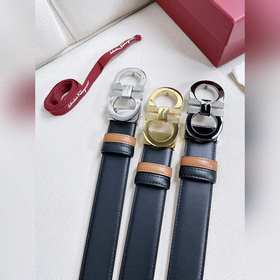 Salvatore Ferragamo, кожа первого слоя, металлическая фурнитура G