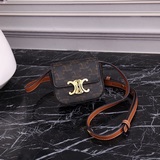 Мини-сумка Celine Triomphe из кожи. Металлическая фурнитура из чистого стали, ре