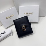 Бренд： Celine 1232 Цвет： черный, коричневый Размер： 11*10*5 Описание：