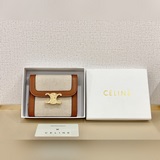 Бренд： Celine 66885 Цвет： белый Размер： 11*10*5 Описание：