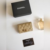 Классический чехол для карт Chanel. Импортная овечья кожа и кожа цвета икры, кош