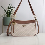 Michael Kors, BLACK NS, новая модель в продаже. Практичная и красивая сумка, кач