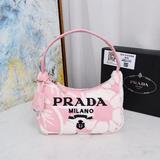 Новая сумка Prada Re-Edition 2000 Hobo для женщин.