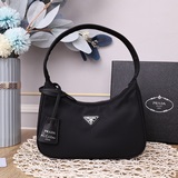 Prada Hobo – популярная сумка через плечо/ручная сумка, одна из моих любимых сум