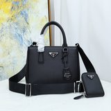 PRADA PRADA новейшая популярная сумка «три в одном» с перекрестной ручкой. Этот 
