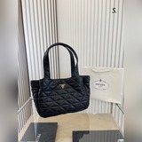 Размер 34,24 Prada Тотальная сумка Лучший аксессуар для путешествий. Выглядит оч