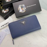 PRADA, классическая модель небольшого кошелька на молнии. Классический дизайн, п