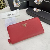 PRADA, классическая модель небольшого кошелька на молнии. Классический дизайн, п