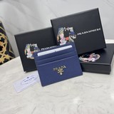 PRADA Популярный кожаный кошелек [Сердце] Новейшая модель из официального магази
