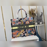 Большой размер 【Di0r Book Tote】 Большинство людей, приобретая товары роскошных б