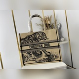 Оригинальный заказ 【Di0r Book Tote】 Большинство людей, приобретая товары роскошн