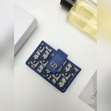 Карман для кредитных карт Dior Montaigne 5 изготовлен из ткани с принтом Oblique