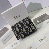 Бренд： Dior 0612 Цвет： черный Размер： 10*6,8*2 Описание：