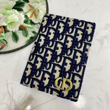 Паспорт Dior, 80 диор, вышитая ткань с овечьей кожей, безупречное исполнение, ка
