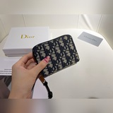 Бренд： Dior 0933 Цвет： черный Размер： 9*11 Описание： Лучшее из ассортимента Dior