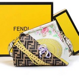 Сумка Fendi First из кожи с принтом Versace by Fendi.
