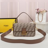 Fendi Подиумная модель Fendi Багетная сумка (Baguette) Не на плечо и не через пл