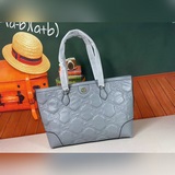 Новое поступление. Ophidia «Gucci Love March» — новая коллекция одежды, представ
